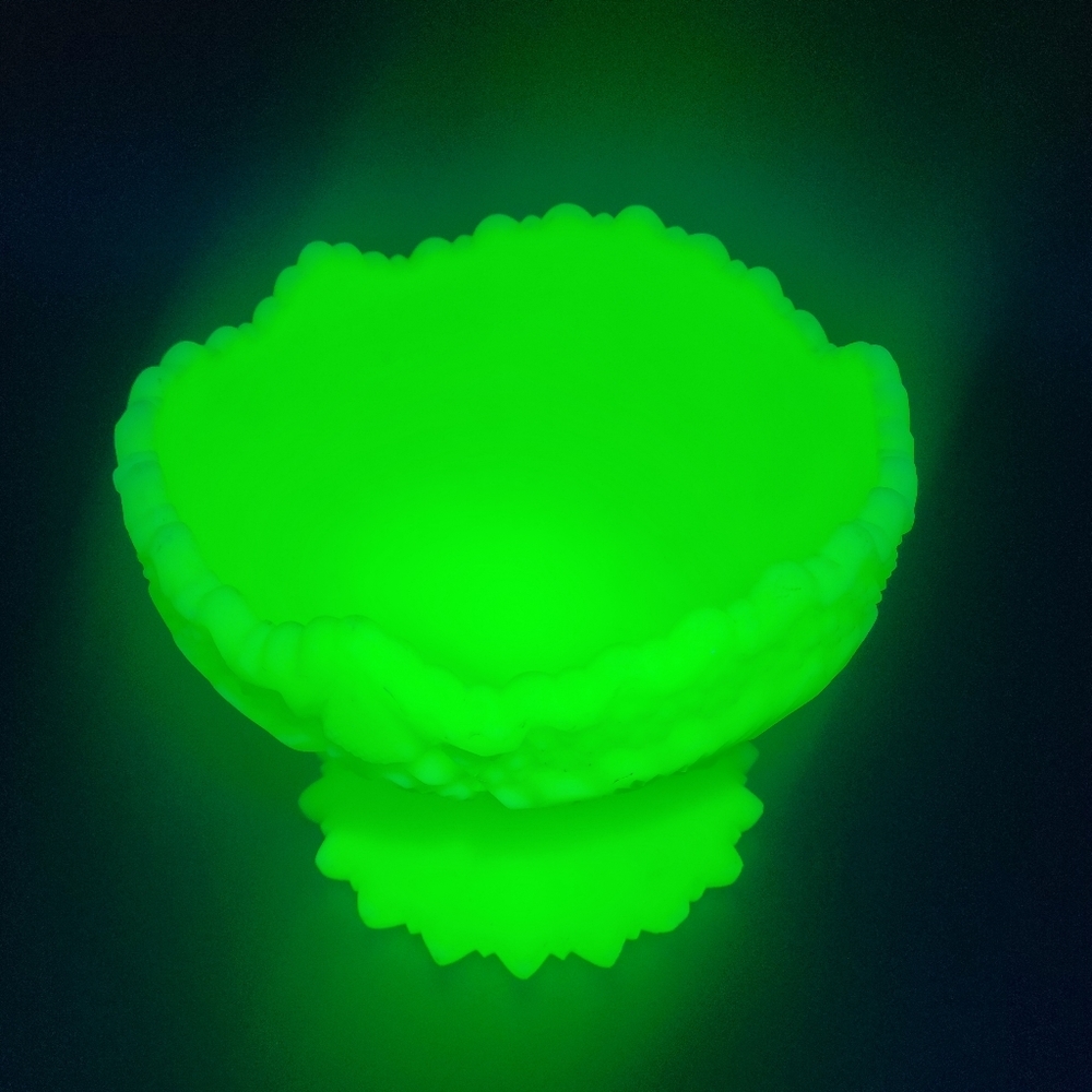 1970's Vintage Fenton Yellow Custard Satin Pinwheel Hobstar Compote